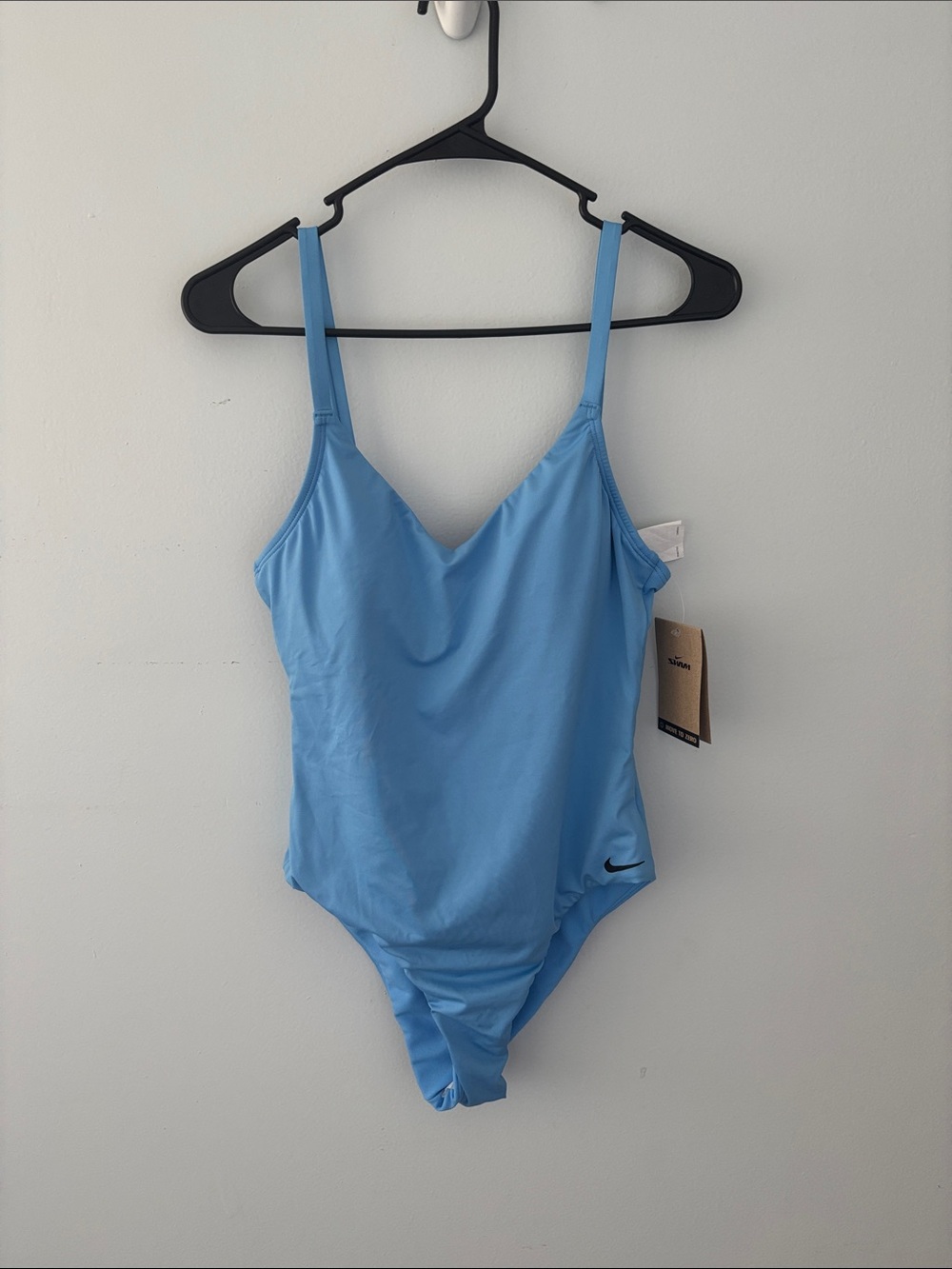Nike Essential V-Neck One-Piece Swimsuit